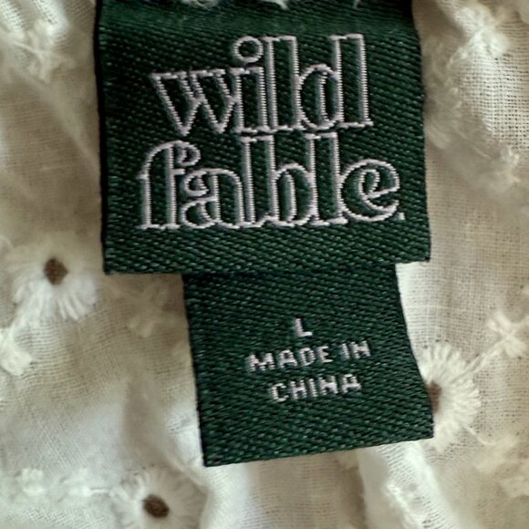 Wild Fable White Eyelet Crop Top Size L - Picture 6 of 7